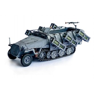 Dragon Armor Sd.KFz. 251/2 Ausf.D mit Wurfahmen 40 Half-Track World War II 1:72 Scale 63157