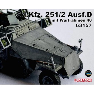 Dragon Armor Sd.KFz. 251/2 Ausf.D mit Wurfahmen 40 Half-Track World War II 1:72 Scale 63157