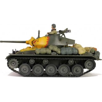 Forces of Valor US M24 Chaffee South Korea 1950 79th Tank Battalion Han River 1:32 Scale 801002B