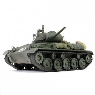 Forces of Valor Company D 36th Tank Battalion 8th Armoured Division US M24 Chaffee Rheinberg Germany March 1945 1:32 Scale 801002A