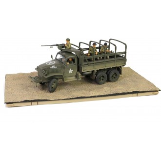 Forces of Valor GMC CCKW-353B US Army Cargo Truck US 1st Infantry LST Ship Ramp Weymouth May 1st 1944 1:32 Scale 801201A