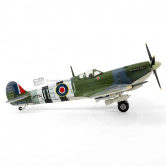 Forces of Valor British Supermarine Spitfire Mk IX MK 392 JE-J, WG CDR "Johnnie" Johnson, No.144 (Canadian) Wing RAF Kenley, Royal Air Force, Normandy 1944 1:72 Scale 812005C