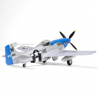 Forces of Valor USAFF P-51D Mustang aircraft fighter Petie 3rd, Lt. Col. John C. Meyer, 487th Fighter Squadron, 352nd Fighter Group, 1944 1:72 Scale 812013A