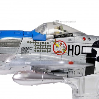 Forces of Valor USAFF P-51D Mustang aircraft fighter Petie 3rd, Lt. Col. John C. Meyer, 487th Fighter Squadron, 352nd Fighter Group, 1944 1:72 Scale 812013A