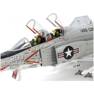 Forces of Valor F-4B 200 Phantom 11 VF-111 'Sundowners' U.S. Navy USS Coral Sea 1970 1:72 Scale 814051A