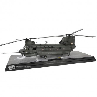 Forces of Valor Boeing Chinook MH-47G 03740 United States Army #160 Special Operations Aviation Regiment, 160th SOAR(A) Night Stalkers 1:72 Scale 821005E 