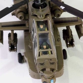 Forces of Valor U.S. Army Boeing Apache AH-64D Attack helicopter 99-5135 of C Company, 1-227 ATKHB, 1st Cavalry Division, 11th Aviation Regiment (Attack), Karbala, Operation Iraq Freedom, March 2003 1:72 Scale 821008A