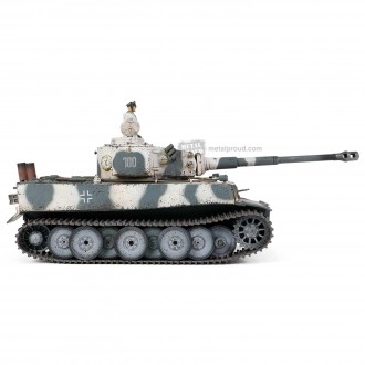 Forces of Valor Metal Proud Engine Plus Series German Sd.Kfz.181 PzKpfw VI Tiger Ausf. E Heavy Tank Initial Production Model Schwere Panzerabteilung 502 No.100 February 1943 Eastern Front Germany 1:32 Scale 912042B