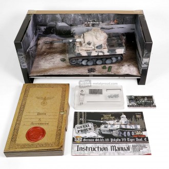 Forces of Valor Metal Proud Engine Plus Series German Sd.Kfz.181 PzKpfw VI Tiger Ausf. E Heavy Tank Initial Production Model Schwere Panzerabteilung 502 No.100 February 1943 Eastern Front Germany 1:32 Scale 912042B