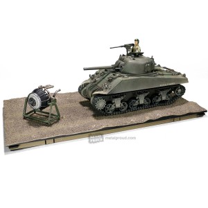 Forces of Valor U.S. Sherman M4 (75) Medium Tank VVSS Suspension 753th Tank Battalion Gustav Line Italy 1944 1:32 Scale 912101A 