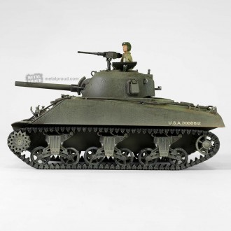 Forces of Valor U.S. Sherman M4 (75) Medium Tank VVSS Suspension 753th Tank Battalion Gustav Line Italy 1944 1:32 Scale 912101A