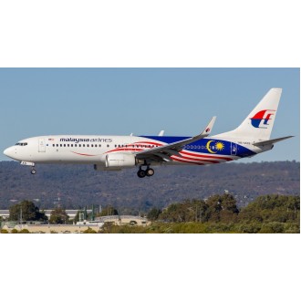 Gemini Jets Malaysia Airlines Boeing 737-800 Negaraku Livery 9M-MXS 1:400 Scale GJMAS1681