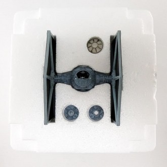 Hot Wheels Star Wars Empire Strikes Back Elite Imperial Tie Fighter 1:18 Scale CMC92 