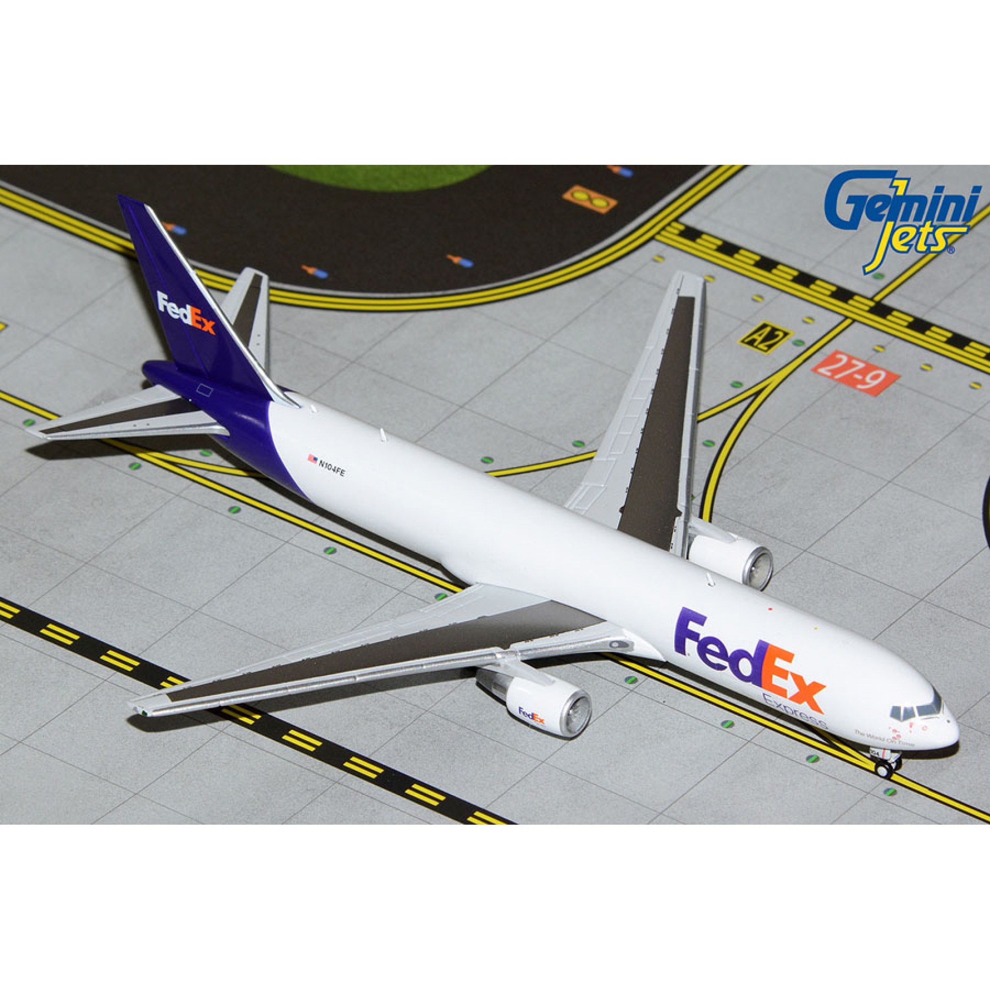 Gemini Jets FedEx Express Boeing 767-300F N104FE 1:400 Scale GJFDX1994