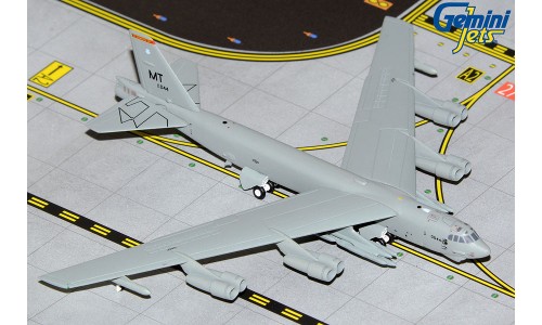 Gemini MACS US Air Force Boeing B-52H Stratofortress 60-0044 Minot AFB 1:400 Scale GMUSA124 