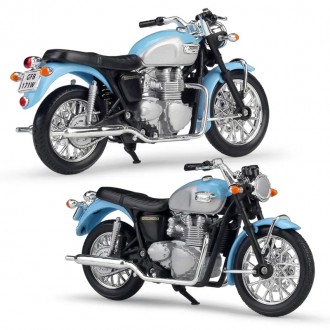 Welly 2002 Triumph Bonneville Blue and Silver 1:18 Scale TR19660PW